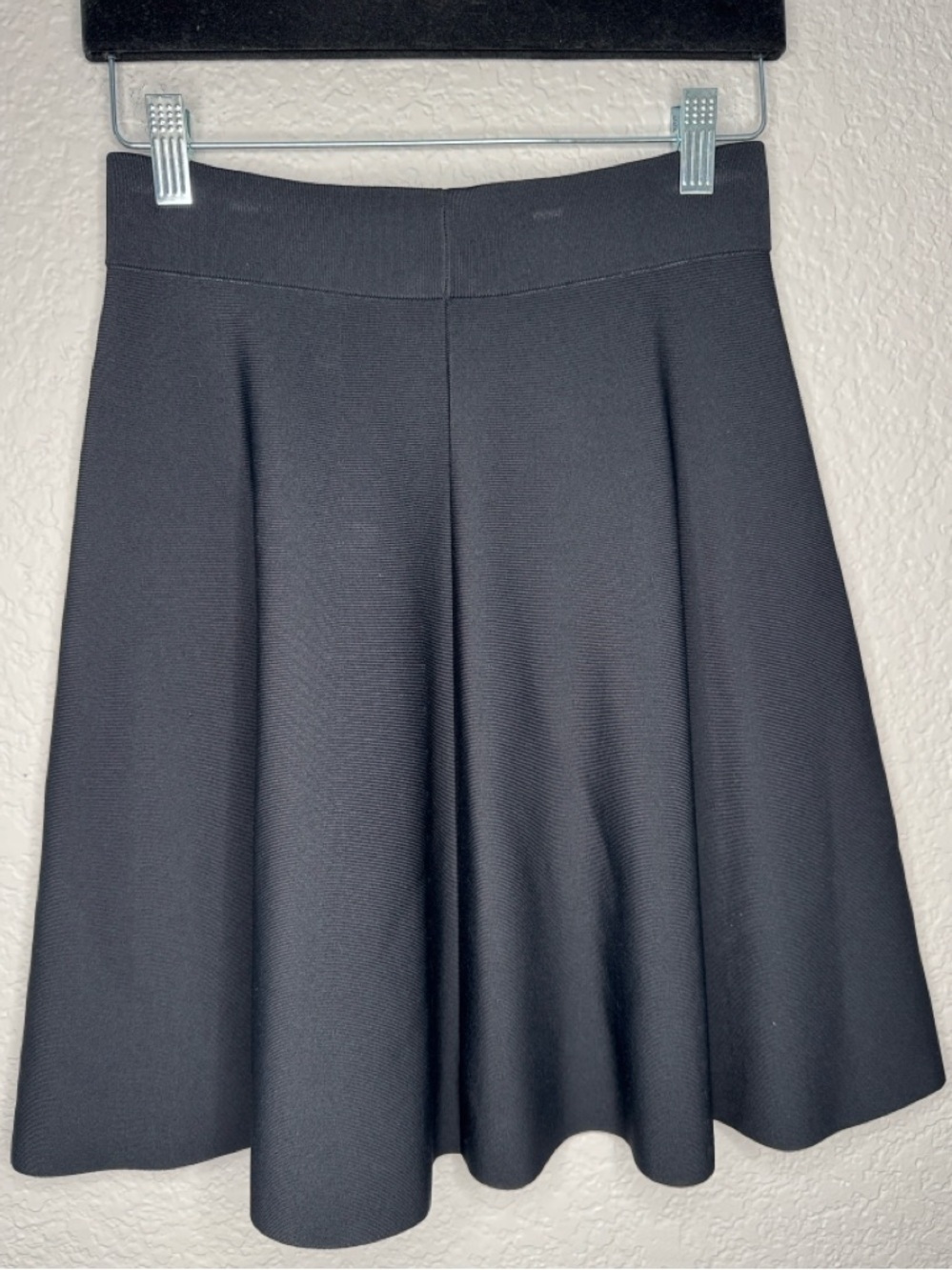 Theory Doritta Lustrate A Line Black Skirt Size XS - Picture 3 of 5
